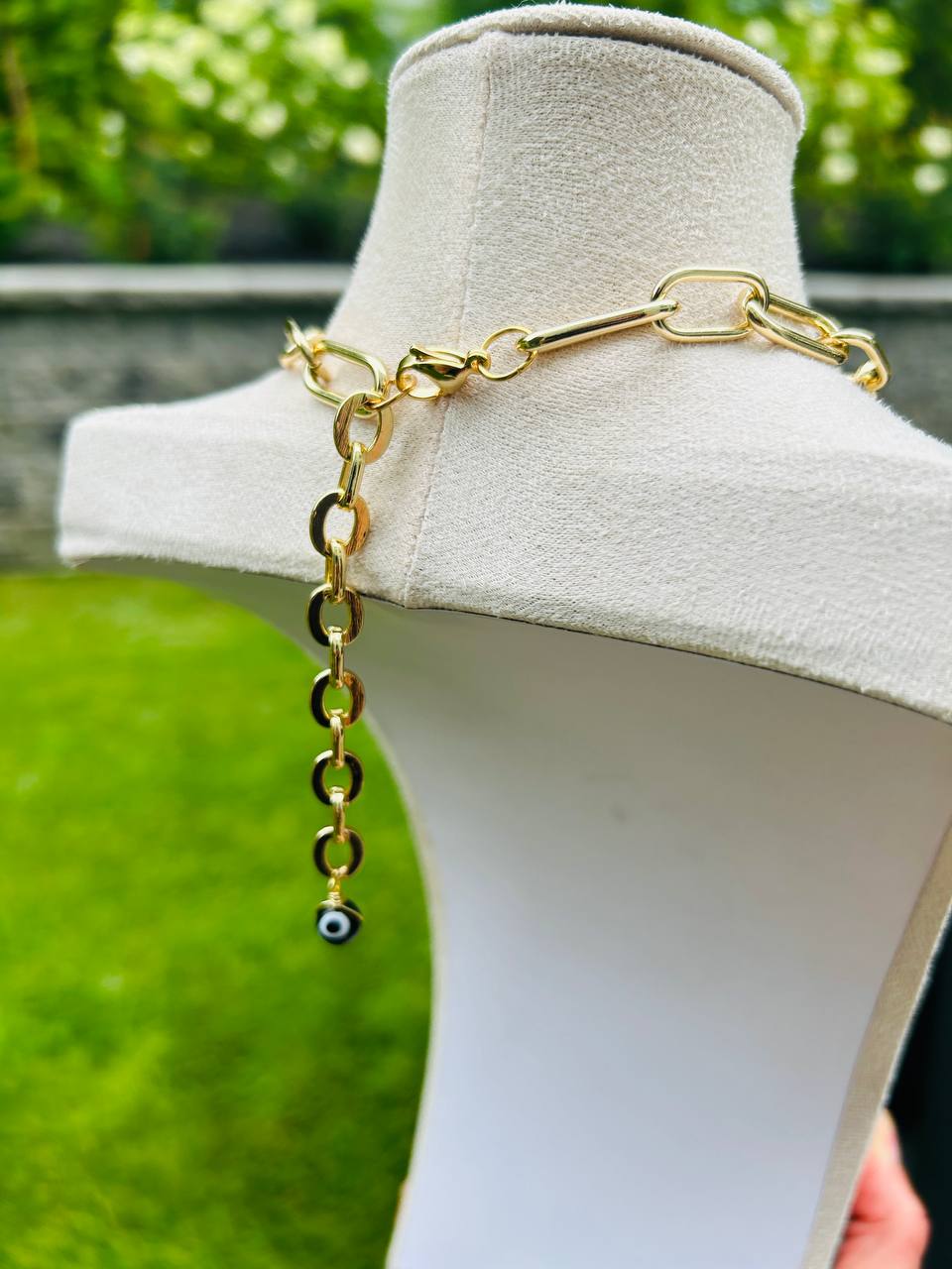 Hamsa Adjustable rhodium-plated chunky link chain