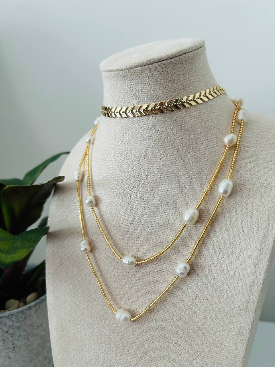 Adjustable necklace Natural Pearls